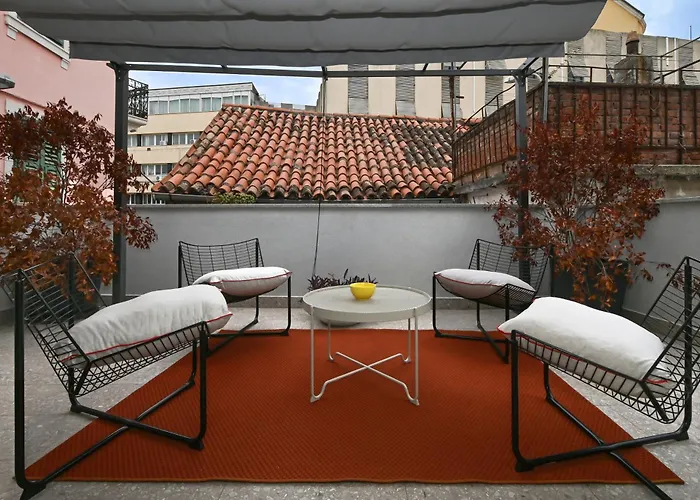 Milin Dom Premium Split