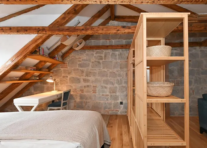 Milin Dom Premium Aparthotel 4*