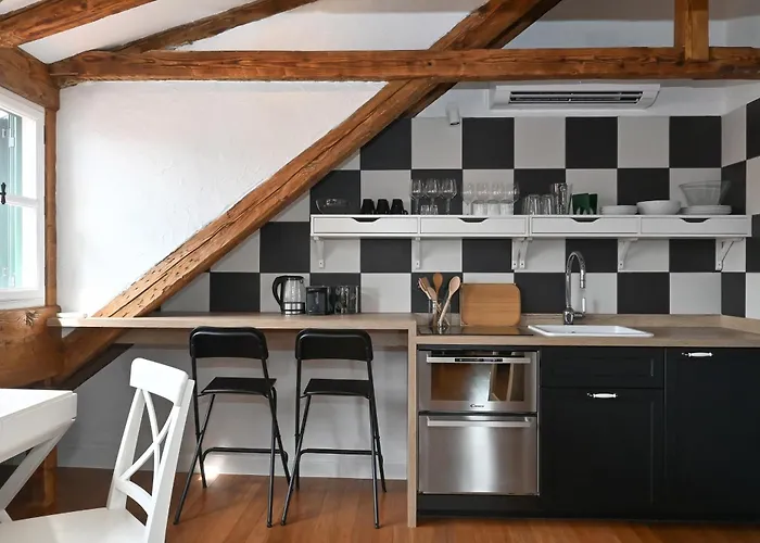 Milin Dom Premium Aparthotel 4*